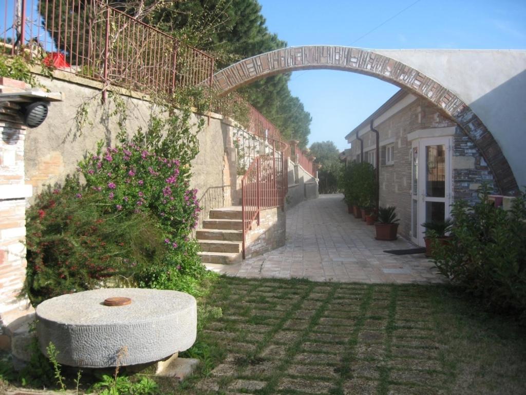 Borgo Piazza Bed & Breakfast Катандзаро Екстериор снимка