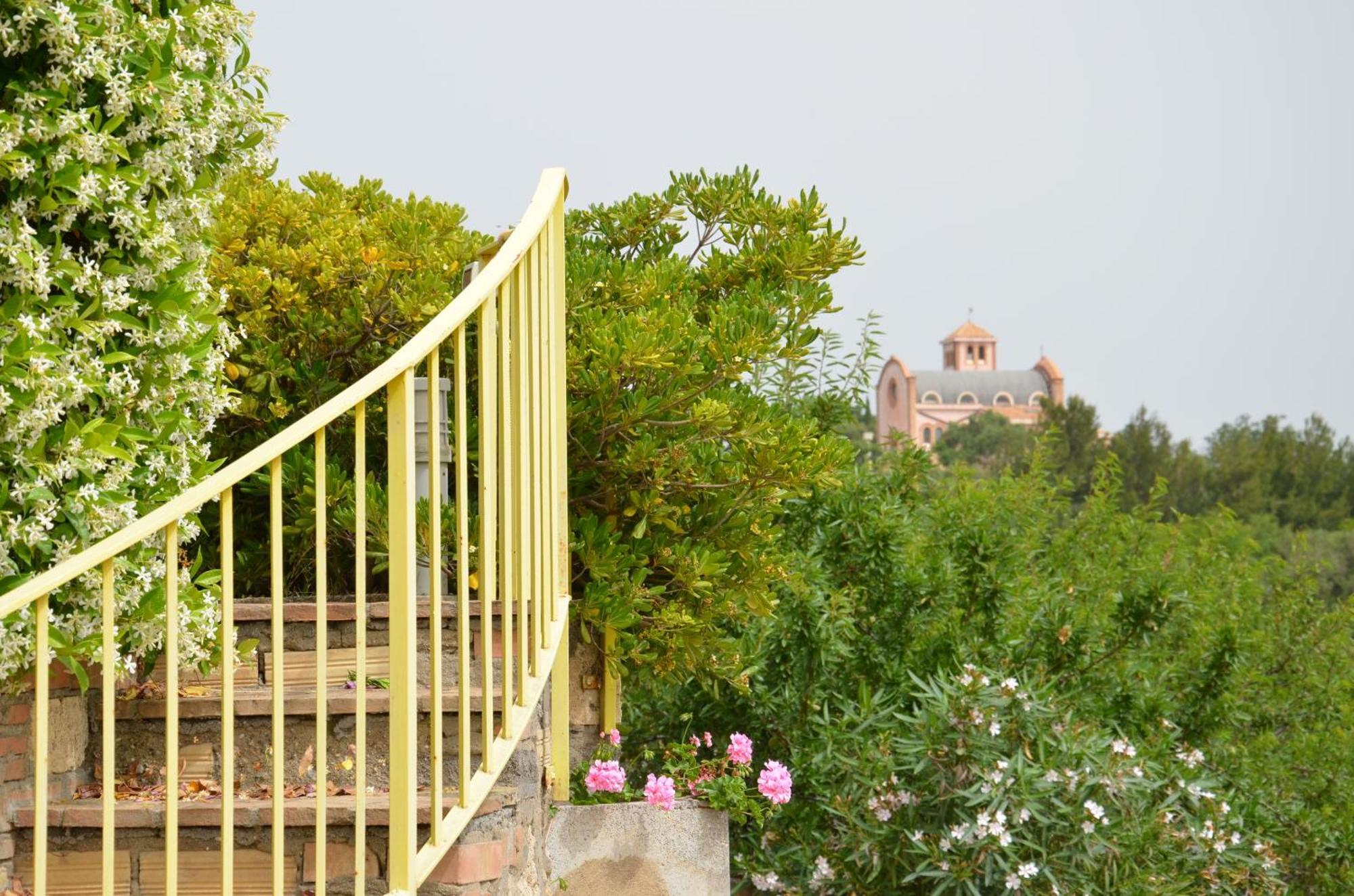 Borgo Piazza Bed & Breakfast Катандзаро Стая снимка