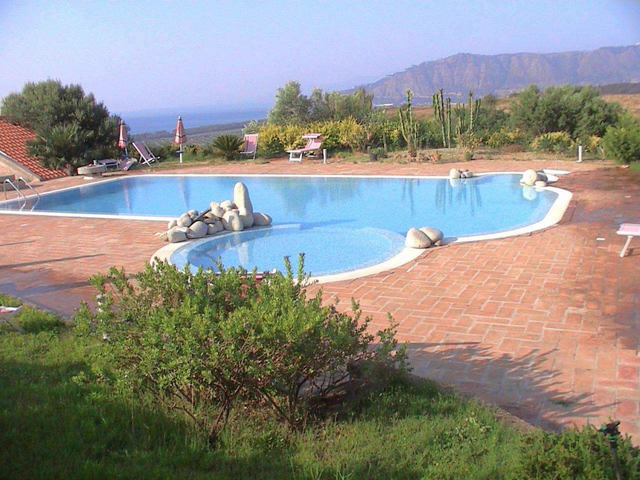 Borgo Piazza Bed & Breakfast Катандзаро Екстериор снимка